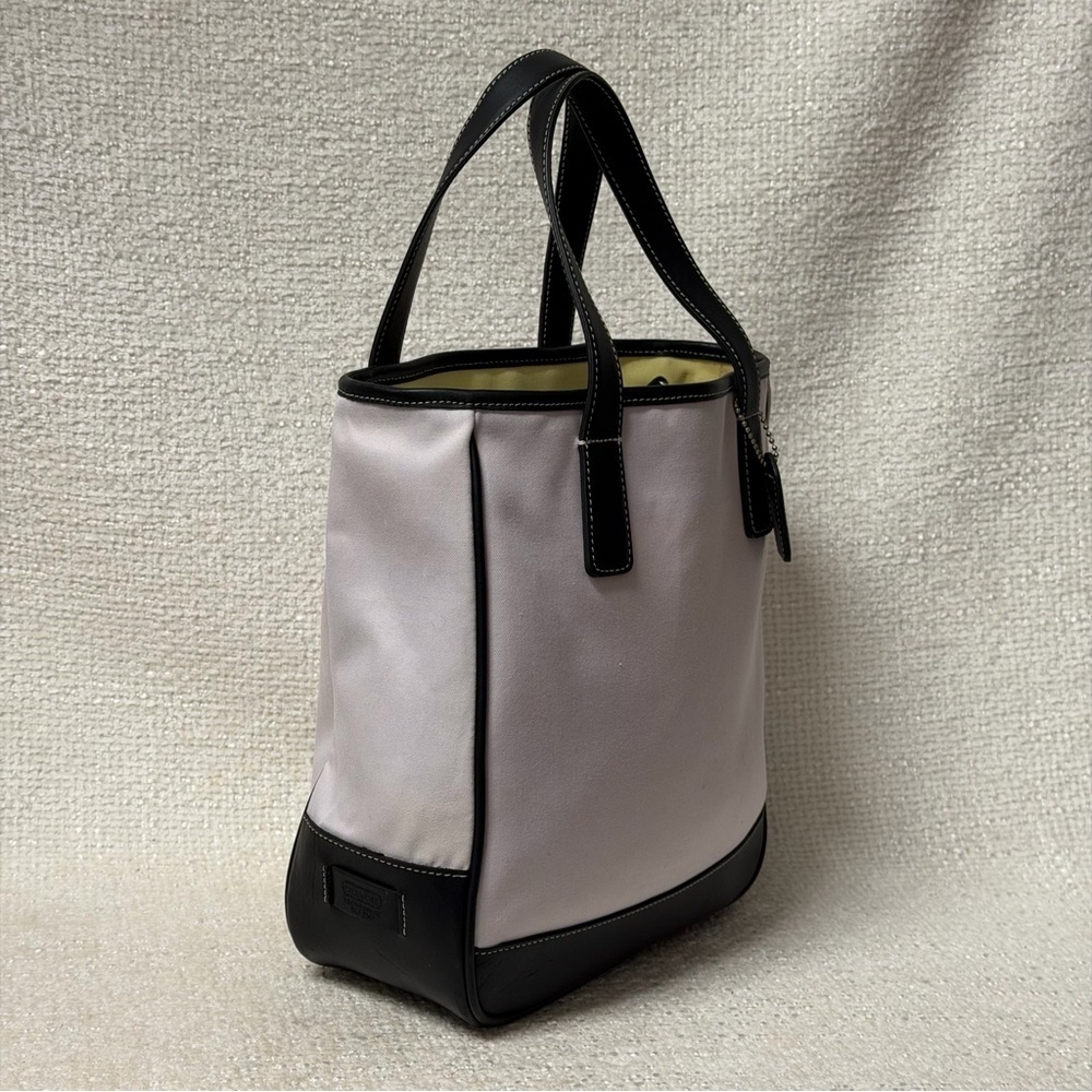 Vintage Coach
Hamptons Tote Bag - Picture 5 of 10